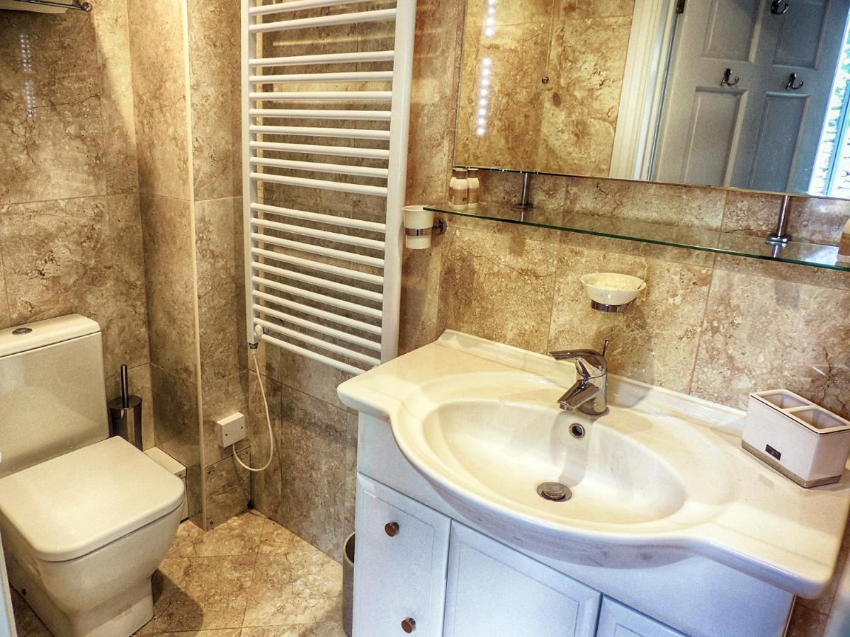 Woodbine Cottage Bourton-on-the-Water Esterno foto